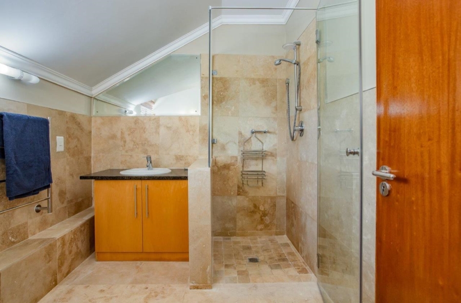 To Let 3 Bedroom Property for Rent in Pearl Valley at Val de Vie Western Cape